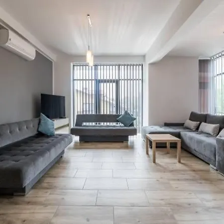 Kasztanowa * زاتور